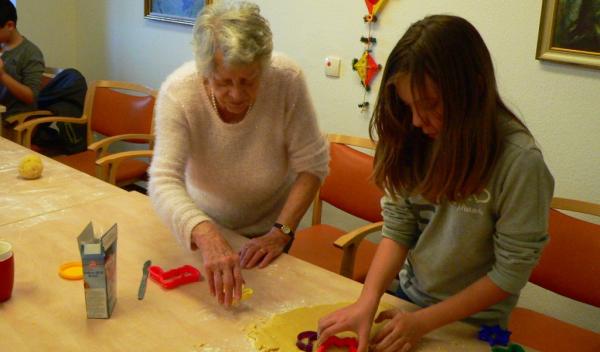 Helmut-Turck-Zentrum - Gemeinsames Backen Helmut-Turck-Zentrum - Gemeinsames Backen